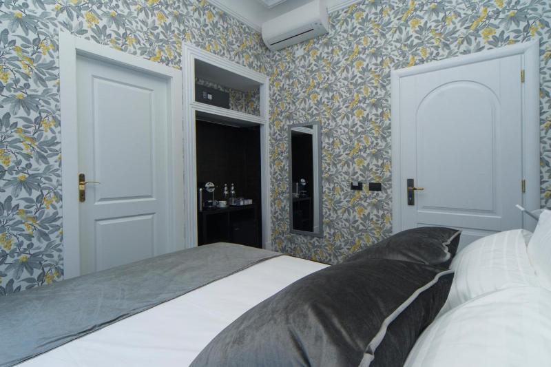 רומא Via Veneto Suites מראה חיצוני תמונה