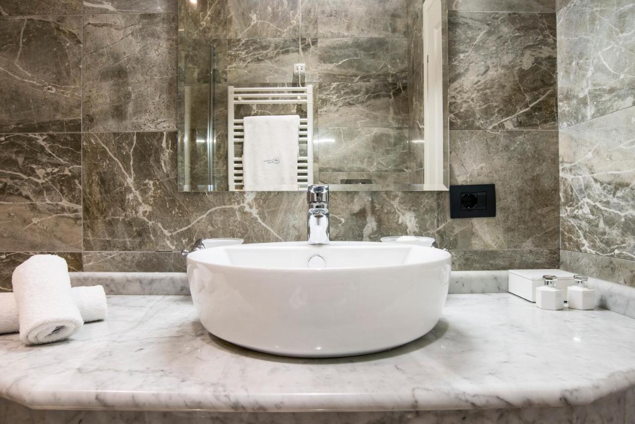 רומא Via Veneto Suites מראה חיצוני תמונה