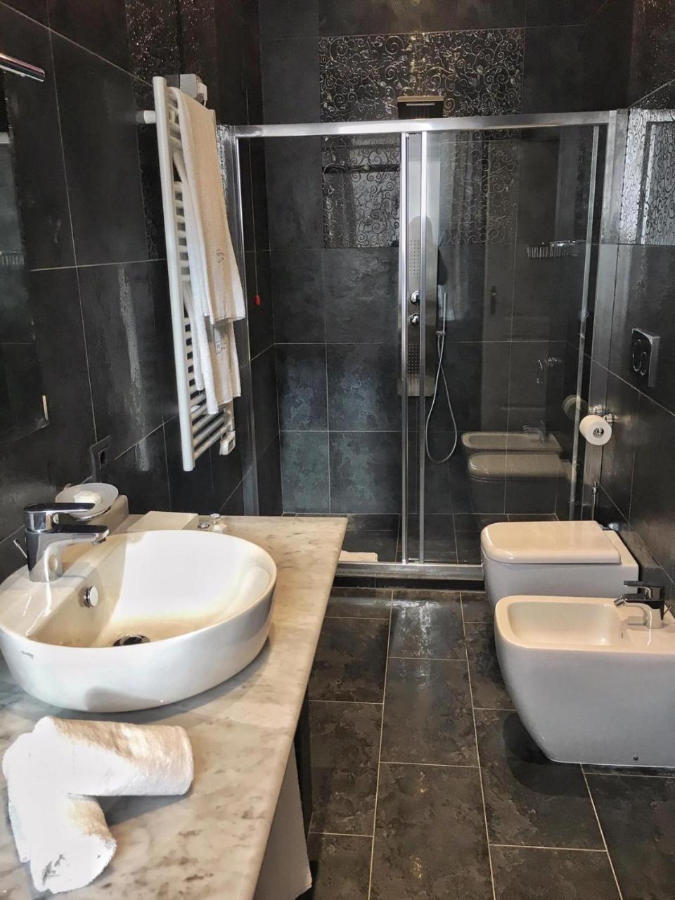 רומא Via Veneto Suites מראה חיצוני תמונה