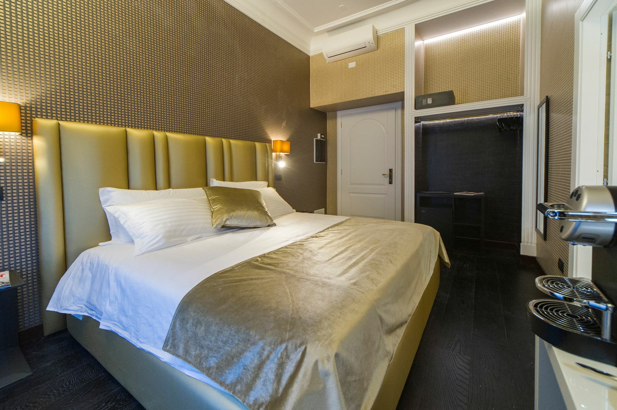 רומא Via Veneto Suites מראה חיצוני תמונה